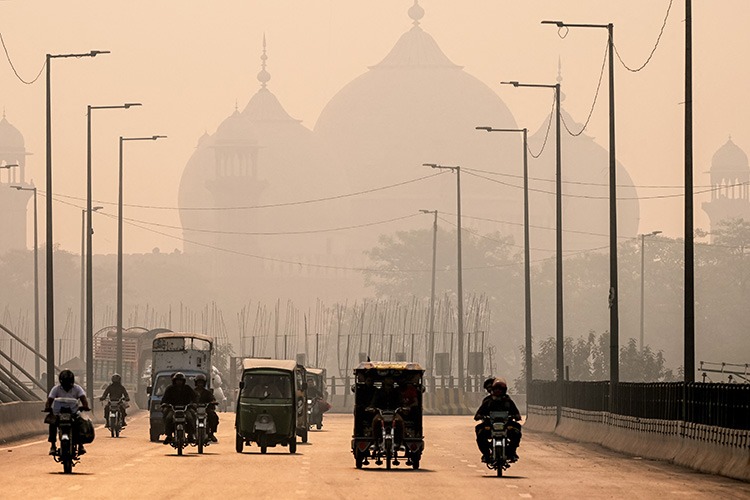 Lahore and Karachi among Five Most Polluted Cities in the World