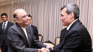 Turkmen FM Rashid Meredov calls on Asif Zardari at presidency