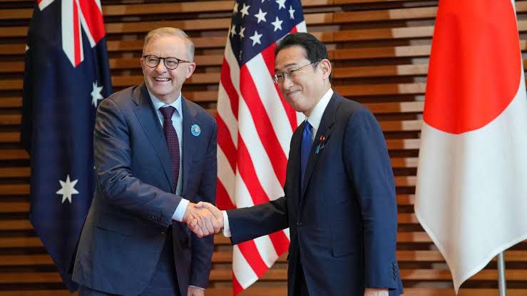 Japan, Australia Forge Stronger Security Pact with Warship Deal and Evacuation Framework