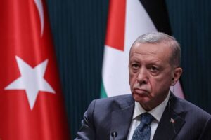 On Sunday, Turkish President Tayyip Erdogan outlined his main foreign policy goals ahead of his upcoming state visit to the United States. In an Ankara speech, Erdogan indicated that the promotion of the Palestinian cause, the embrace of U.S. -Turkey relations, and dialogue on Syria will shape his agenda. His visit has occurred at a moment when Ankara is looking to exercise more influence over the region, but balances with both Washington and Moscow. Erdogan also highlighted that Turkey would remain contributing to humanitarian work in Gaza. The state visit that will apparently be held later this month is regarded as instrumental in settling strategic differences among NATO allies and broadening economic collaboration.