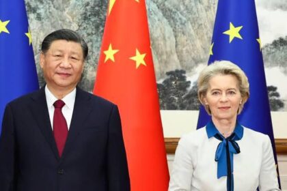 Chinese Premier Li Qiang held a meeting with the European Commission President Ursula von der Leyen on Thursday, which is a timely move toward achieving the objective of cooperation in the face of U.S. tariffs that are changing the landscape of international trade. Li also urged the EU to go against the increasing trends of protectionism and he presented that they can collaborate in technology and green energy. Von der Leyen, in his turn, stressed the necessity to control digitally and exchange knowledge with China. The two presidents presented the meeting as a strategic response to the aggressive tariffs policies of Washington and analysts pointed out that the meeting was one of the efforts of Beijing to win over European allies in a bifurcated economic environment.