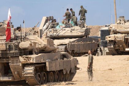 Israel Strikes Hezbollah Targets Amid Worsening Border Conflict