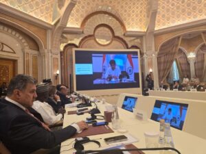 New Delhi announced that it will host an important policy round-table this week with global technology leaders, regulators, and lawyers to discuss the new frontiers of digital governance. The meeting is timed as India needs to improve its data protection system, but balances between innovation and regulation. Artificial intelligence regulation, cybersecurity, and cross-boundary data flows are issues on the agenda. According to the officials, the move represents the desire to be a digital policymaker in the world. The discussions shall also be involved in updated Indian digital law preparation, to be presented at the end of this year.