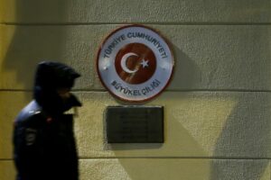 Fresh Russian incursions into NATO airspace have revived comparisons to Turkey’s dramatic decision a decade ago to down a Russian warplane near its Syrian border. While Ankara paid a steep diplomatic and economic price at the time, NATO unity is firmer today, with allies signaling that Moscow’s “tests” will not go unanswered.