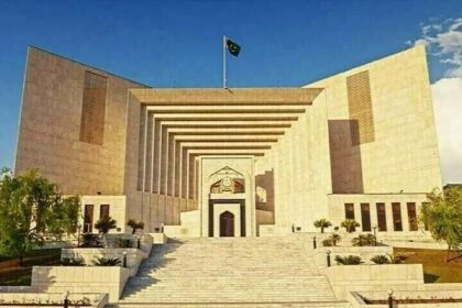 The Supreme Court’s Constitutional Bench is set to reconvene today to hear petitions challenging the 26th Amendment, a case carrying deep constitutional and political implications. The amendment, which adjusted the composition and powers of the Senate, has faced scrutiny from legal experts who argue it impacts the balance of representation and provincial autonomy. Today’s proceedings are expected to shape how the court interprets Parliament’s limits in altering the constitutional framework.