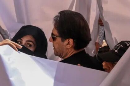 A local court has extended the pre-arrest bail of Imran Khan, Bushra Bibi, and six others till October 28 in multiple cases. Adiala Jail officials were issued a show-cause notice for failing to present the former prime minister in court. The proceedings added another chapter to the ongoing legal drama surrounding PTI leaders.