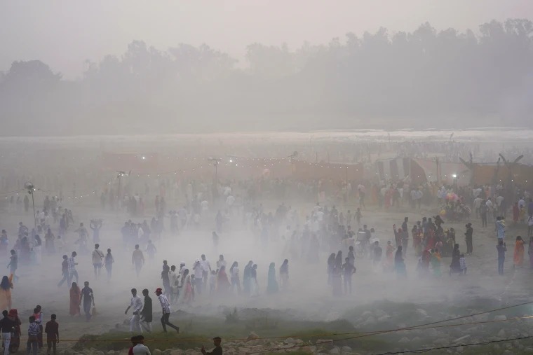 India trialled cloud seeding over Delhi for the first time, spraying a chemical from an aeroplane to encourage rain and wash deadly particles out of the air. Cloud seeding is using aeroplanes to fire salt or other chemicals into clouds to increase chances of rain