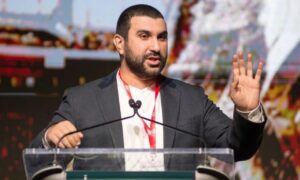 The British Tunisian political commentator arrested by US immigration authorities last week won’t be moved out of California, where he’s receiving legal support, a rights group says. “A federal court has temporarily blocked ICE from transferring British journalist Sami Hamdi out of California,” the Council on American-Islamic Relations (CAIR) said in a statement. CAIR and Hamdi’s legal team told Al Jazeera he was granted medical attention after facing a health complication and was visited by two people. His lawyers said he was doing better on Sunday. In a post on X, Adnan Hussain, a UK independent MP, called for Hamdi’s immediate release. “Appalling that British national Sami Hamdi has not yet been released from US detention and allowed to return home to his family.” On Friday, a demonstration was organised by CAIR outside the San Francisco Immigration Court, calling for Hamdi to be freed. (Al Jazeera)