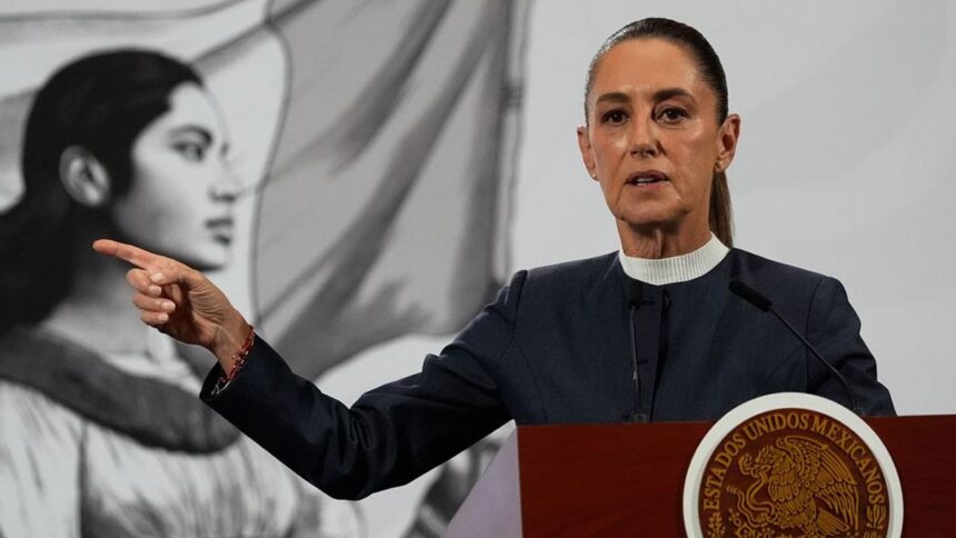 Man Gropes Mexico's President, Lack of Women's Safety as apparent as Ever