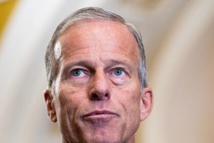 Bipartisan talks in the U.S. Senate to end the federal shutdown have taken a positive turn, Senate Majority Leader John Thune said on Saturday, with lawmakers working on deals to temporarily reopen the government and introduce three longer-term funding bills for some agencies. Asked by reporters whether there have been bipartisan talks within the last 24 hours that have been positive in nature, Thune, a South Dakota Republican, responded, "Yeah. I'd say so." Saturday marked the 39th day of the federal shutdown, which has already sidelined many federal workers and affected food aid, air travel and national parks. After weeks of faltering talks, Republicans and Democrats in the U.S. Senate seemed to start negotiating in earnest late this week. Lawmakers on Saturday had hoped to unveil the full text of three fiscal 2026 full-year funding measures for agriculture, food and nutrition programs, along with money for military construction projects, veterans' programs and funding to operate Congress, according to Republican senators. The proposals would fund those operations through September 30, 2026. (Reuters)