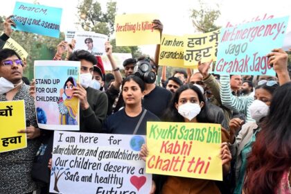 Hundreds of people staged a rare protest in Delhi on Sunday against worsening air pollution, as air quality continues to deteriorate in India's capital and nearby regions. Over the past three weeks, Delhi's Air Quality Index (AQI), which measures the level of PM 2.5 or fine particulate matter in the air that can clog lungs, has hovered between 300 and 400, which is 20 to 30 times higher than the World Health Organization's safe limit. The protesters held banners and shouted slogans, demanding that the government take action to curb pollution. Around 80 of them were briefly detained near India Gate after police said they did not have permission to gather at the landmark. (BBC)