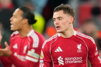 Jamie Carragher called Liverpool's performance in their 1-1 draw with Sunderland "really, really worrying". Out-of-sorts Liverpool needed a Nordi Mukiele own goal to rescue a fortunate 1-1 draw at Anfield. The visitors were on course for their first win at Anfield for 42 years before Florian Wirtz struck, thinking he had scored his first Premier League goal to draw his below-par side level, only for the strike to be latterly accredited to Mukiele. Liverpool have failed to win three successive games at Anfield in all competitions for the first time since a run of eight in March 2021. Carragher, who was on co-commentary, said: "The performance was really, really worrying. It feels like a step back. They didn't look like scoring. They were lacking zip, energy, pace and power. It's really worrying."